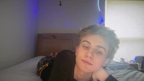 Jay online show from April 3, 3:10 pm