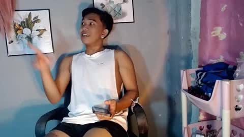 jay_xxx24 online show from April 25, 8:17 pm