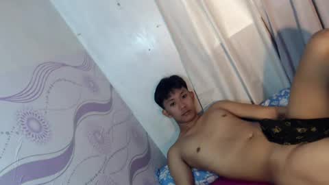 Snapshot of jay_xxx24 chatting on July 10, 4:50 am jay_xxx24 online show from July 10, 4:50 am