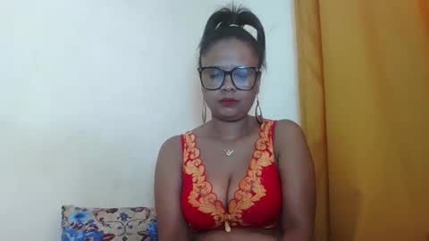 Snapshot of jayah69 chatting on February 14, 5:26 am jayah69 online show from February 14, 5:26 am