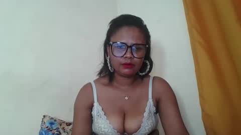 Snapshot of jayah69 chatting on February 15, 7:51 am jayah69 online show from February 15, 7:51 am