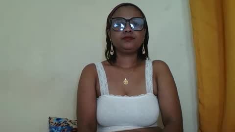 Snapshot of jayah69 chatting on February 22, 1:29 am jayah69 online show from February 22, 1:29 am