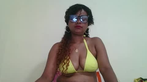 Snapshot of jayah69 chatting on March 19, 2:04 am jayah69 online show from March 19, 2:04 am