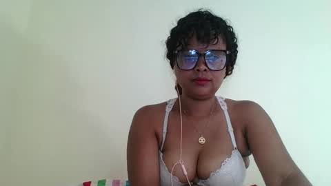 Snapshot of jayah69 chatting on March 29, 9:31 am jayah69 online show from March 29, 9:31 am