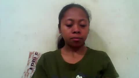 jayalydiah online show from May 5, 8:22 am