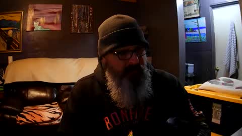 Snapshot of jaycanbefun chatting on June 2, 6:04 am Grand Zaddy or Jay its casual online show from June 2, 6:04 am