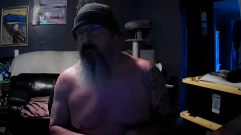 Snapshot of jaycanbefun chatting on June 3, 5:51 pm Grand Zaddy or Jay its casual online show from June 3, 5:51 pm