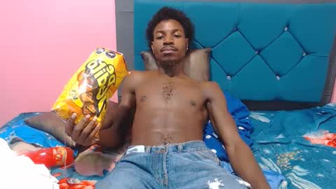 Snapshot of jaycolinss chatting on December 31, 1:52 pm jaycollins online show from December 31, 1:52 pm