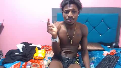 Snapshot of jaycolinss chatting on January 1, 5:55 pm jaycollins online show from January 1, 5:55 pm