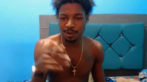 Snapshot of jaycolinss chatting on January 12, 5:33 pm jaycollins online show from January 12, 5:33 pm