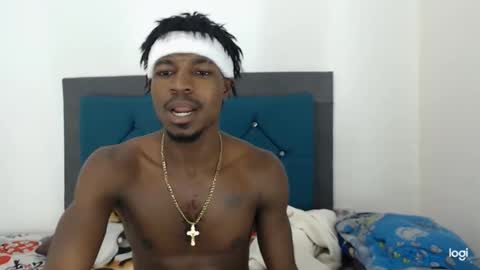 Snapshot of jaycolinss chatting on January 25, 5:18 am jaycollins online show from January 25, 5:18 am