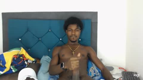 Snapshot of jaycolinss chatting on January 25, 11:43 pm jaycollins online show from January 25, 11:43 pm