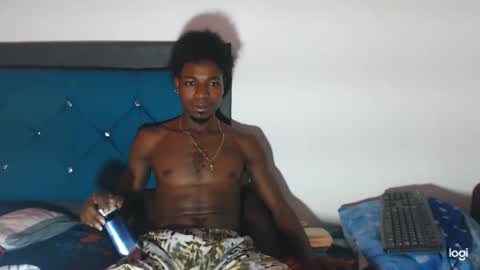 Snapshot of jaycolinss chatting on February 20, 12:08 am jaycollins online show from February 20, 12:08 am