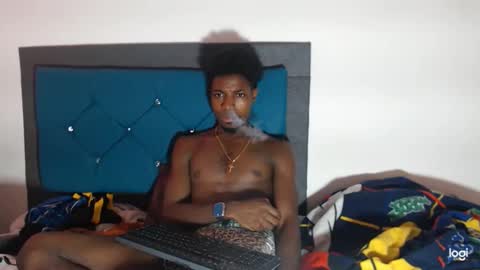 Snapshot of jaycolinss chatting on February 28, 11:14 am jaycollins online show from February 28, 11:14 am