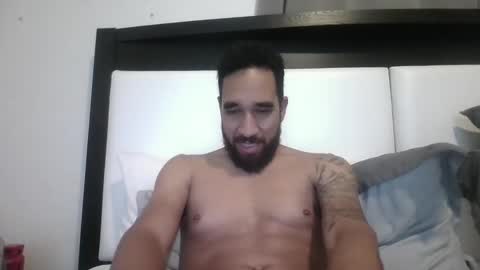 jayden23236 online show from December 8, 6:17 pm