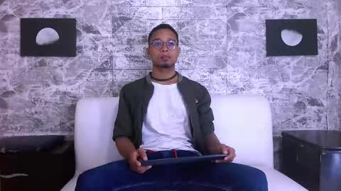 Jayden Morris online show from October 22, 11:32 am