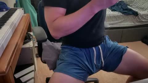 Jayhollins bigcock online show from May 19, 3:51 pm
