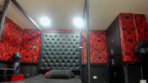 jaylen_bdsm online show from January 15, 12:10 pm