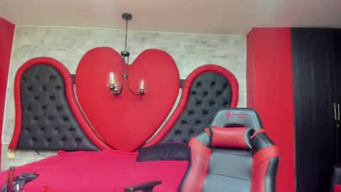 jaylen_bdsm online show from June 1, 11:45 am