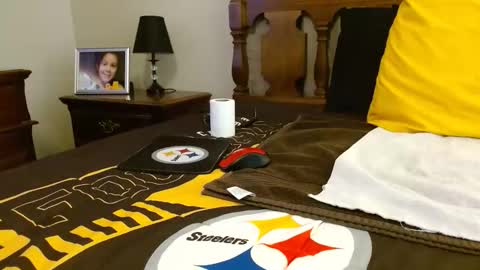 Snapshot of jayscott57 chatting on February 26, 7:24 pm Jay online show from February 26, 7:24 pm