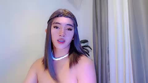 jaysee_hugecox online show from May 12, 8:33 am