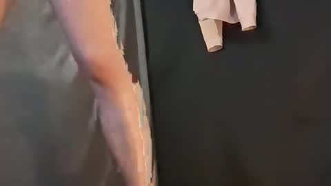 J online show from November 4, 9:58 pm