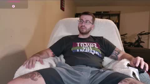 jayxcee OFFICIAL online show from March 29, 8:20 pm