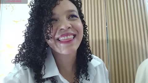 Jazlin  online show from May 30, 2:14 pm