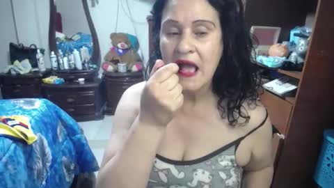jazmim online show from May 28, 11:29 am