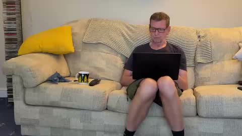 Snapshot of jcar57 chatting on February 13, 2:31 pm Jon online show from February 13, 2:31 pm