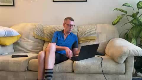 Snapshot of jcar57 chatting on October 13, 1:55 pm Jon online show from October 13, 1:55 pm