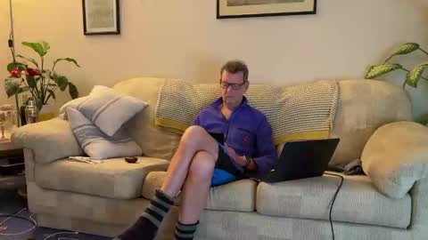 Snapshot of jcar57 chatting on February 16, 6:04 pm Jon online show from February 16, 6:04 pm