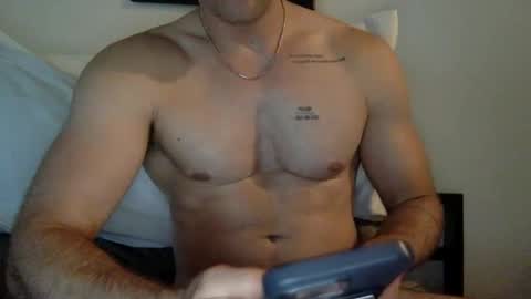 Snapshot of jdc9909 chatting on April 14, 10:38 pm jdc9909 online show from April 14, 10:38 pm