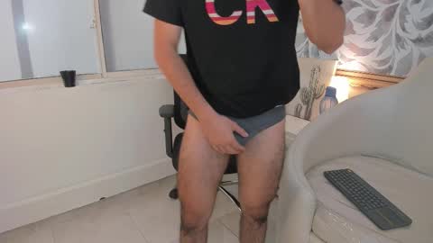 Snapshot of jealous_alfer chatting on February 24, 8:07 pm Alfer online show from February 24, 8:07 pm