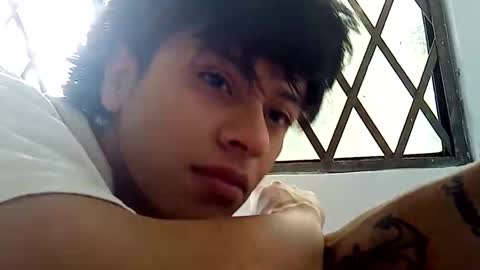 Snapshot of jean_dreams chatting on December 16, 12:38 pm J E A N online show from December 16, 12:38 pm