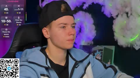 jean_wilsons online show from November 30, 11:03 am