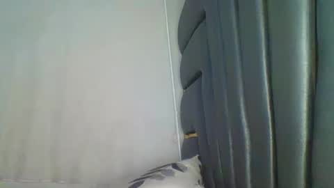 jean online show from February 22, 6:17 pm