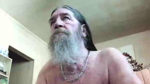 jeanclaude1959 online show from May 22, 7:15 am