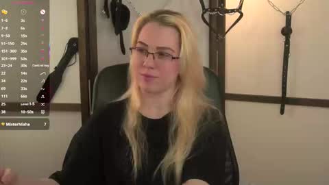 Snapshot of jeancoleex chatting on October 6, 6:11 am Jean online show from October 6, 6:11 am