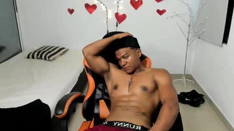 jeanfran_ferrer online show from February 15, 8:16 pm