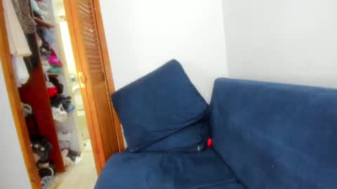 Jean alex  online show from July 15, 10:15 pm