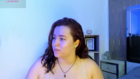 Jeanne Williams online show from May 21, 12:12 pm