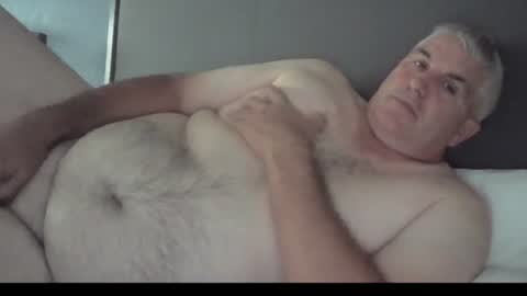 Snapshot of jecko71 chatting on August 1, 1:05 am dadbody71 online show from August 1, 1:05 am