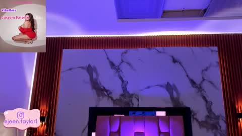 Jeen Taylor online show from February 26, 8:19 pm