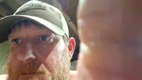 Snapshot of jeepcod87 chatting on April 20, 6:31 pm jeepcod87 online show from April 20, 6:31 pm