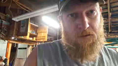 Snapshot of jeepcod87 chatting on June 6, 11:04 am jeepcod87 online show from June 6, 11:04 am