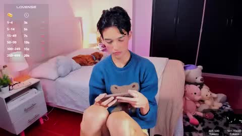  J E V D  online show from December 28, 2:42 pm