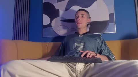 Snapshot of jefer_rick chatting on March 3, 1:10 am Jeff online show from March 3, 1:10 am