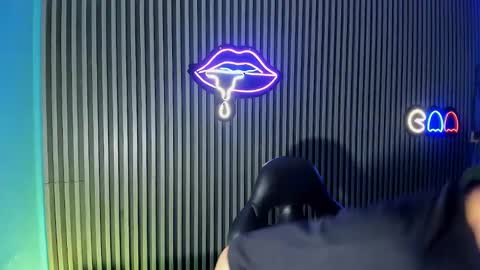 Snapshot of jefer_rick chatting on September 29, 12:43 pm Jeff online show from September 29, 12:43 pm