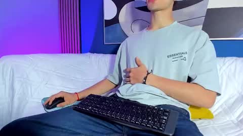 Snapshot of jefer_rick chatting on October 27, 12:42 pm Jeff online show from October 27, 12:42 pm